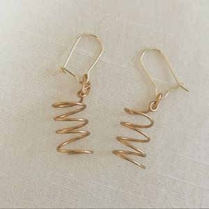 Curly q earrings
